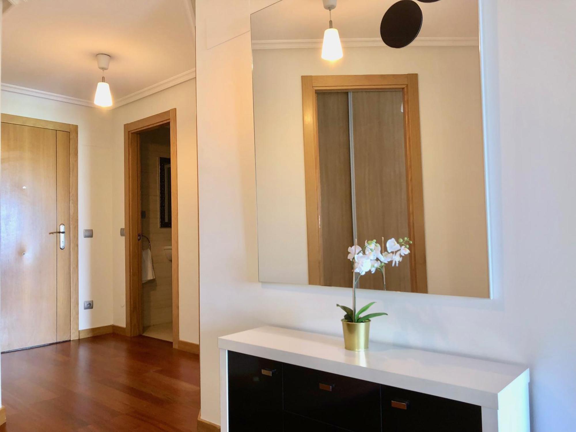 Apartamento Europa Jardin Oviedo Bagian luar foto
